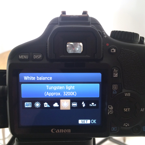 Switch off Auto White Balance